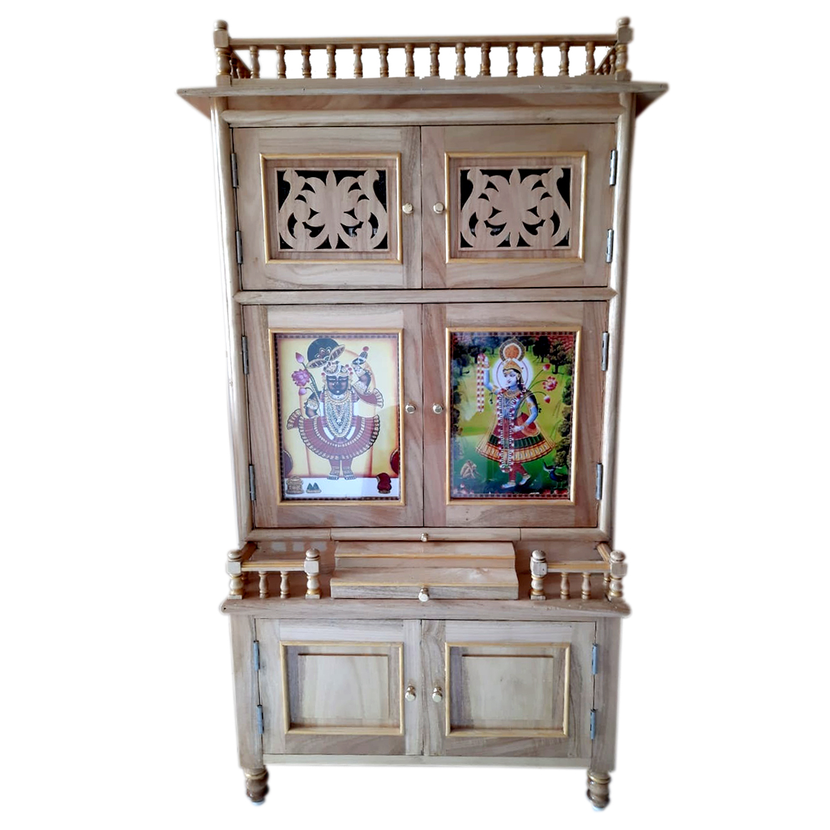 Sevan wood haveli mandir H04